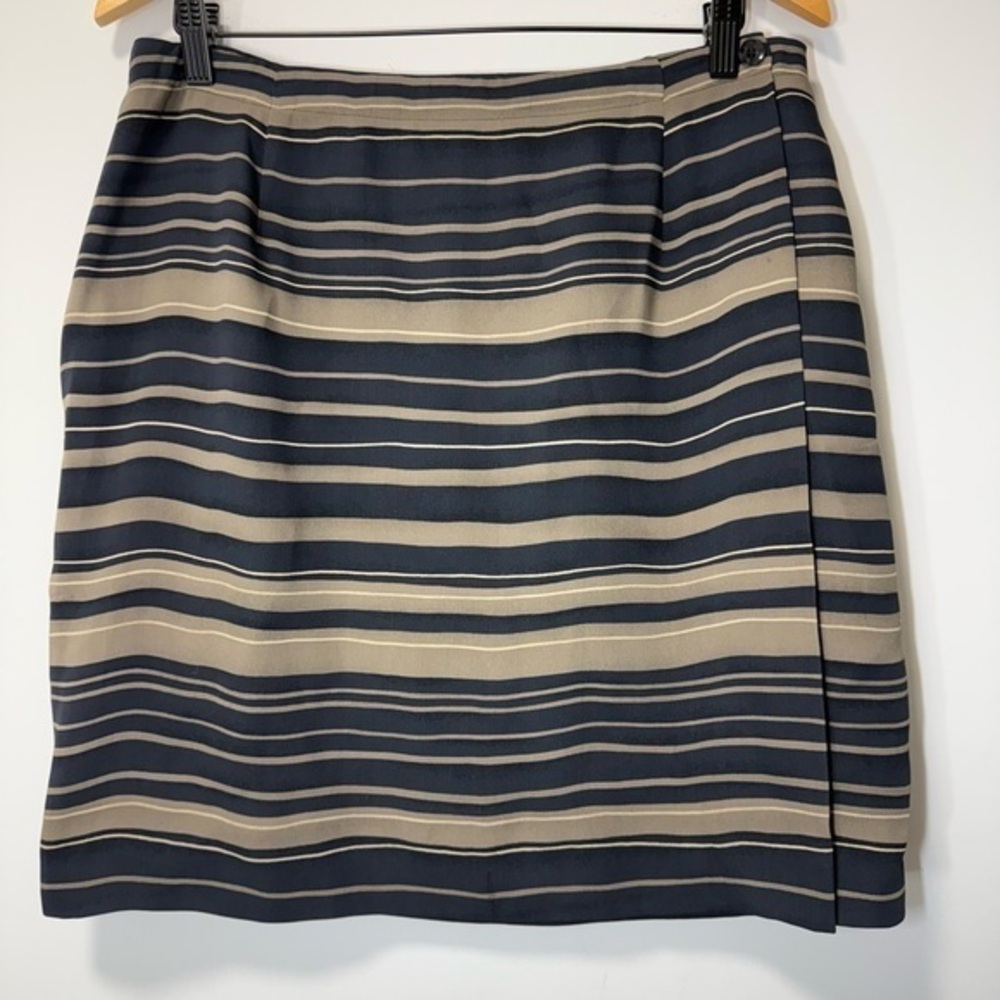 Jones New York Black and Tan Striped Mini Skirt